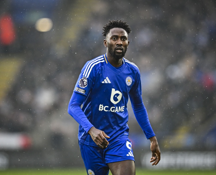 记者：恩迪迪更可能前往德甲而非英超，其解约金已降至900万镑