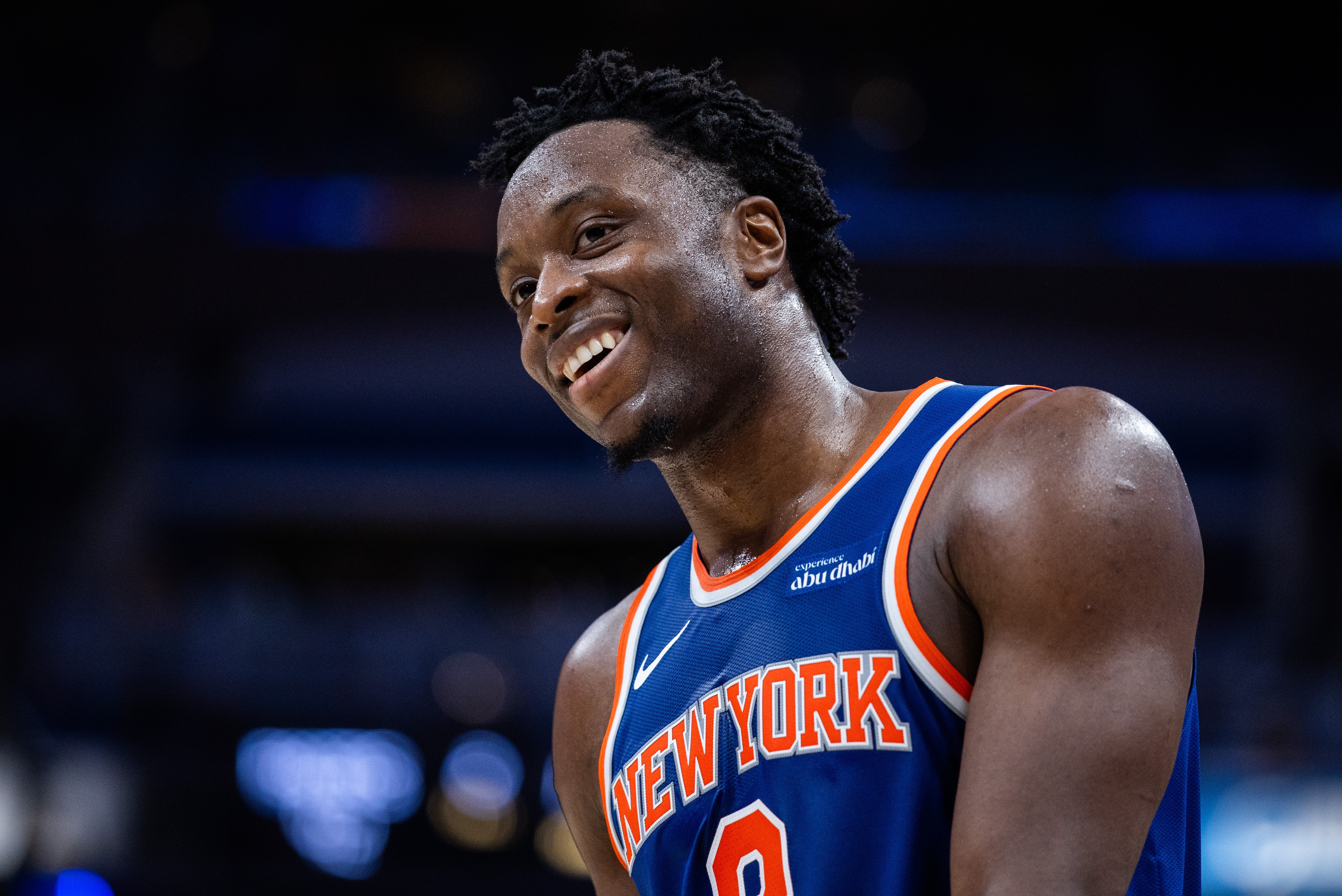 OG关键时刻表现出色！布朗：他很全能 今晚他的表现堪称现象级